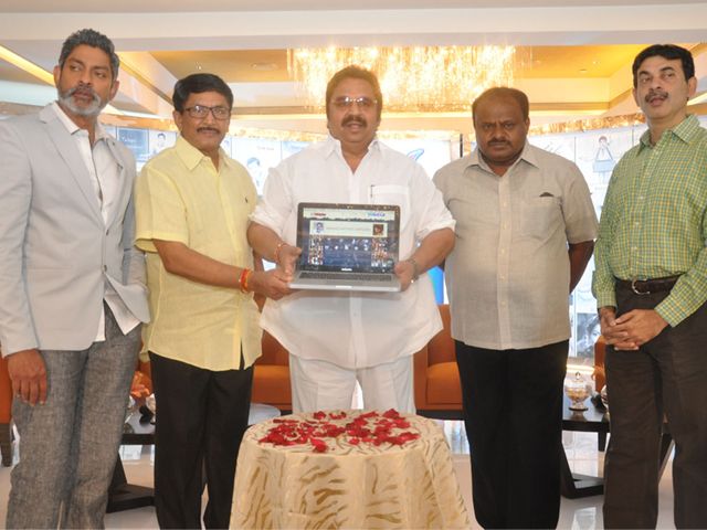 Jagapathi Babu Click Cine Cart Launch